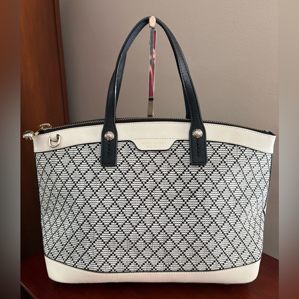 Henri Bendel West 57th Black and White Satchel - Excellent Used Condition